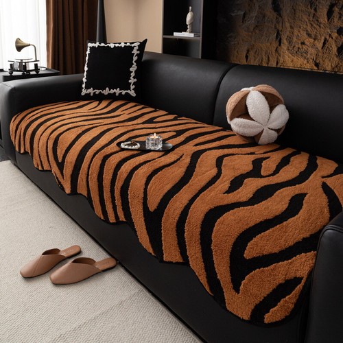 Light luxury high end - light,